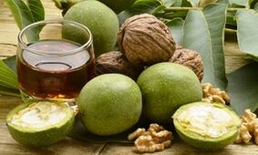 ضخ الجوز لإزالة الطفيليات من الجسم